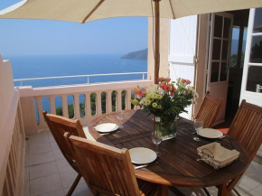 Appartement T3 75m², 2 terrasses avec accès direct aux calanques, WIFI, parking privatif - FR-1-100-147